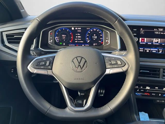 Volkswagen Taigo 1.0 TSI DSG R-Line