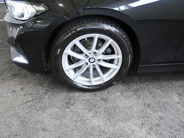 BMW 318 318d Touring