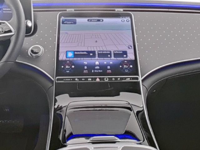 Mercedes-Benz EQE 350 Sedan