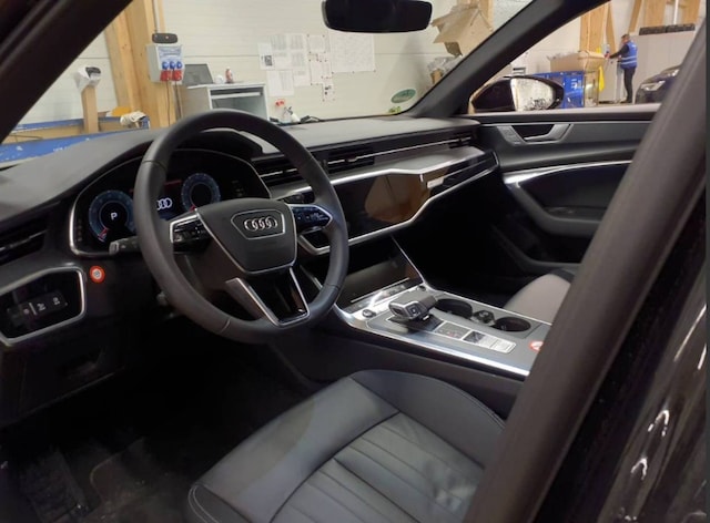 Audi A6 45 TFSI Avant S-Tronic