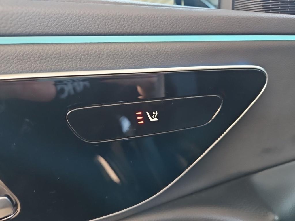 Mercedes-Benz E 200 AVANTGARDE Estate