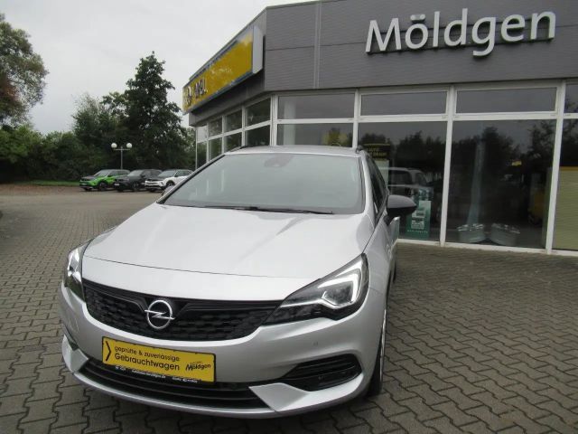 Opel Astra Sports Tourer Ultimate