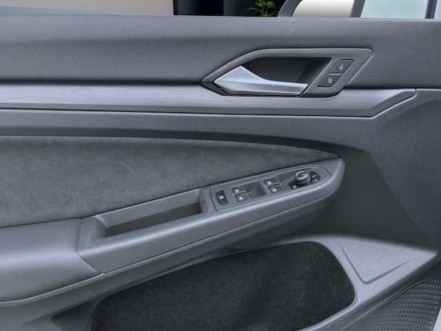 Volkswagen Golf 2.0 TDI DSG Style