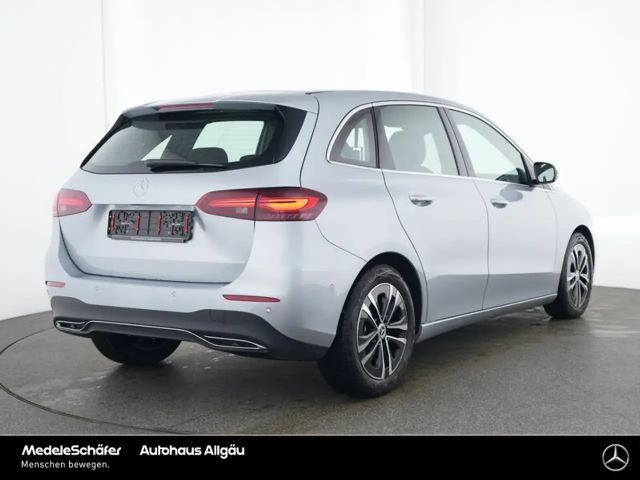 Mercedes-Benz B 180 Progressive