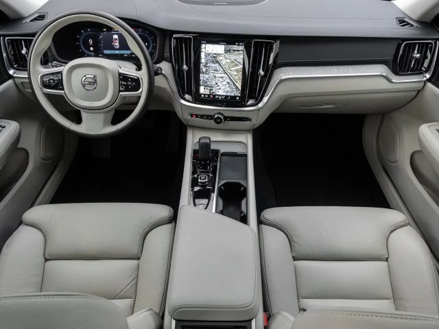 Volvo V60 Cross Country AWD Ultimate