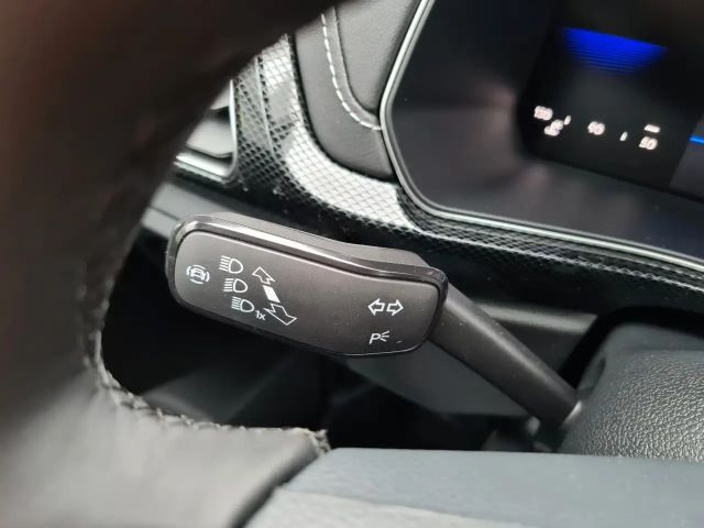 Volkswagen T-Cross 1.0 TSI R-Line