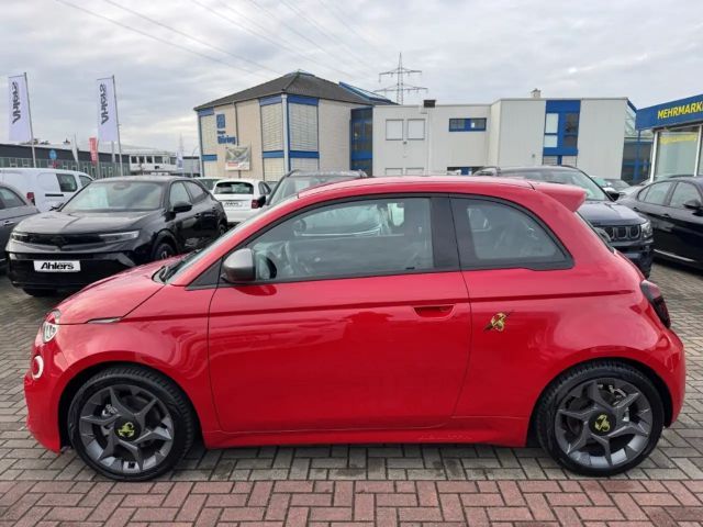 Abarth 500e +ALLWETTER+SCHECKHEFT+NAVI+CARPLAY+KEYLESS+