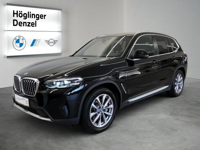 BMW X3 xDrive30e