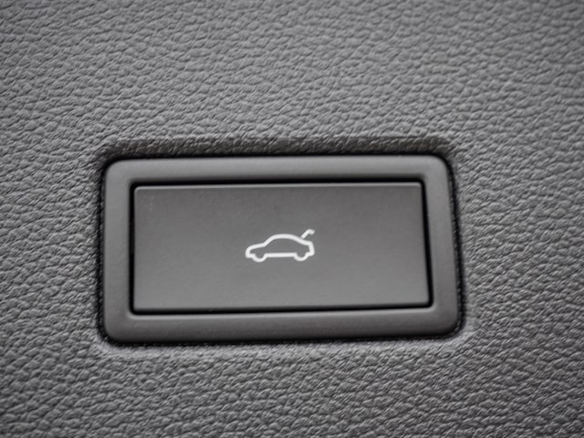 Volkswagen T-Roc T-Roc 2.0 l TDI LED LM17 CARPLAY PRIVACY  ACC