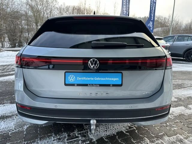 Volkswagen Passat 1.5 eTSI Business DSG Variant
