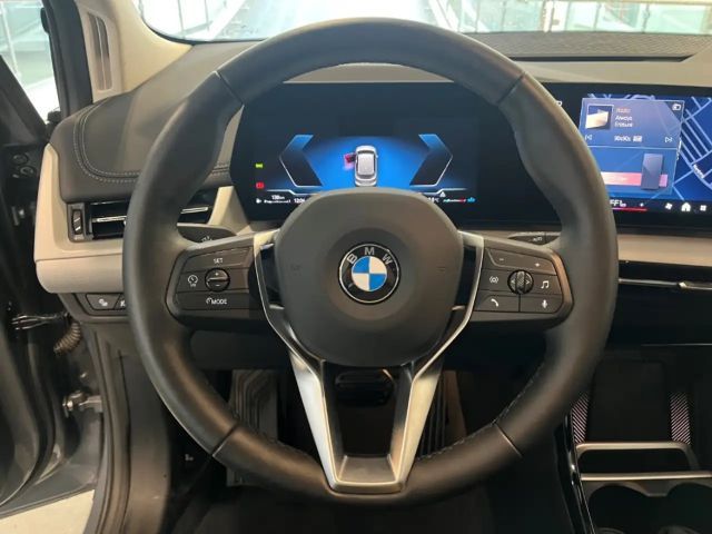 BMW 220 220i Active Tourer