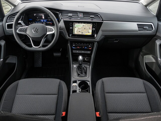 Volkswagen Touran 1.5 TSI DSG