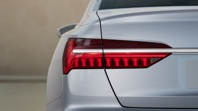 Audi A6 55 TFSI Quattro S-Line S-Tronic Sedan