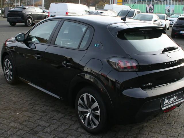 Peugeot E-208 Active Pack