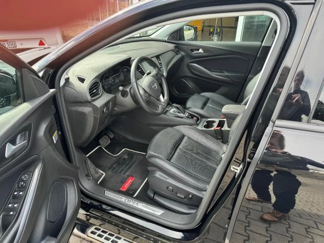 Opel Grandland X Hybrid Ultimate