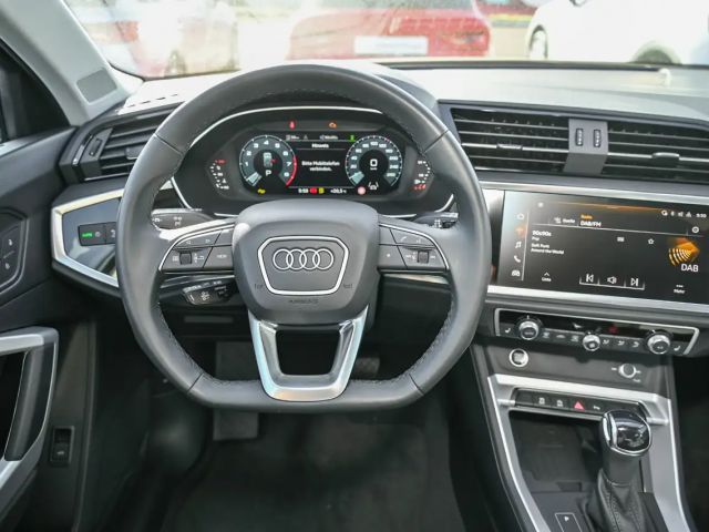 Audi Q3 35 TFSI S-Line