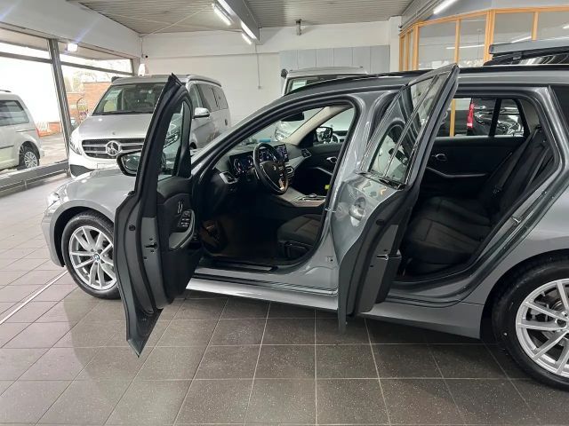 BMW 318 318d Touring