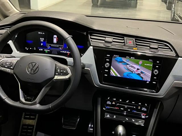 Volkswagen Touran Comfortline DSG IQ.Drive