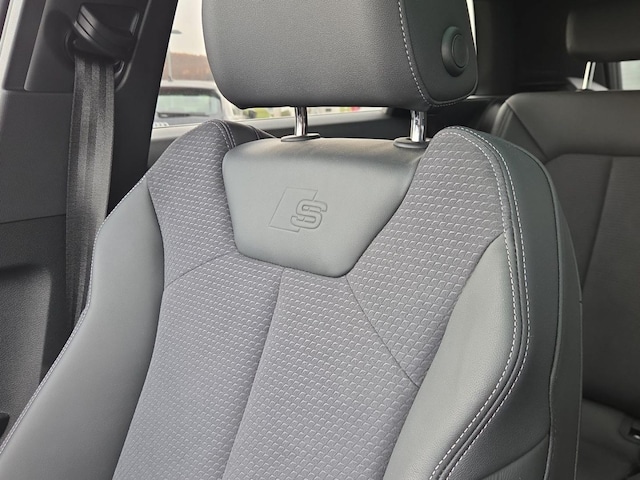 Audi Q3 45 TFSI Quattro S-Line S-Tronic