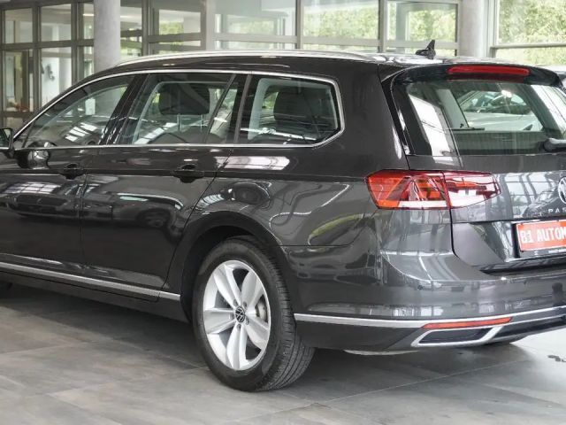 Volkswagen Passat Elegance Elegance Variant