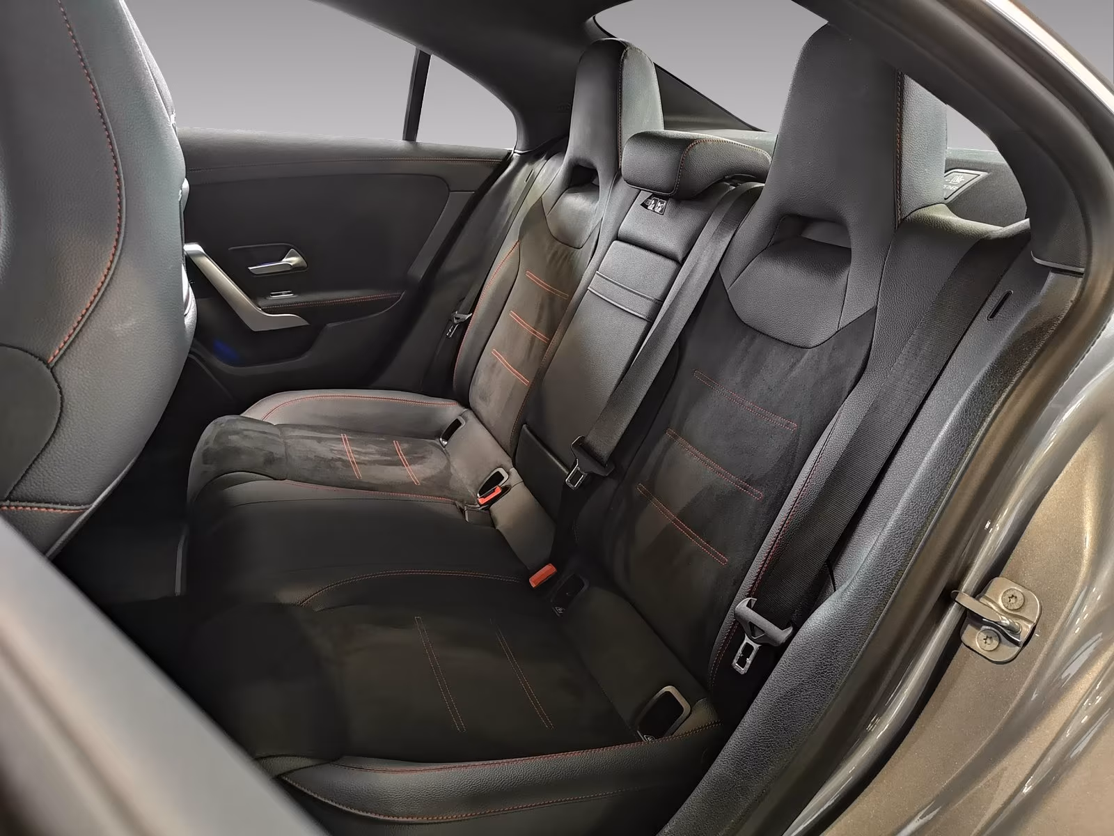 Mercedes-Benz CLA 200 AMG Line Coupé