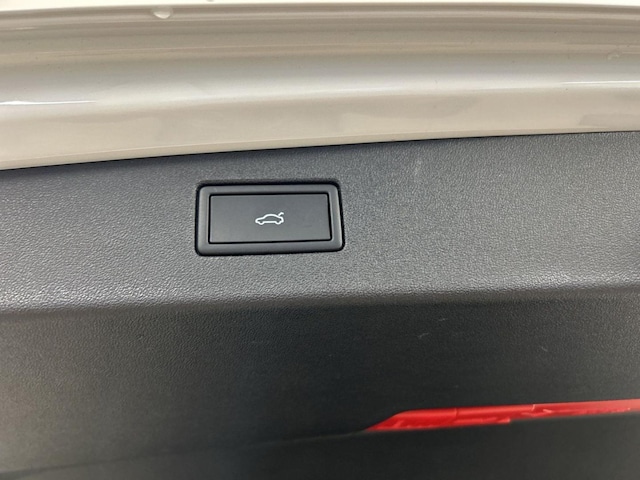 Volkswagen Tiguan DSG R-Line