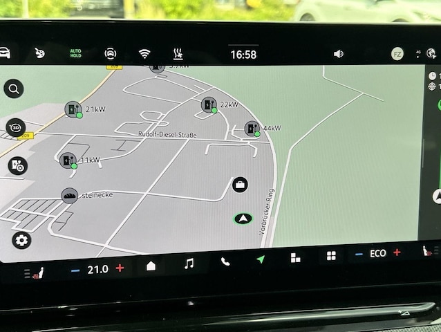 Skoda Enyaq Navi AHK Panorama LED SHZ Klima RFK PDC