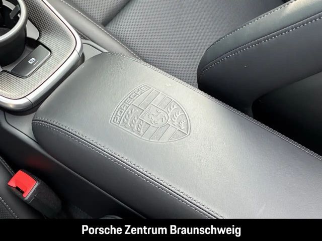 Porsche 992 Cabrio Carrera S