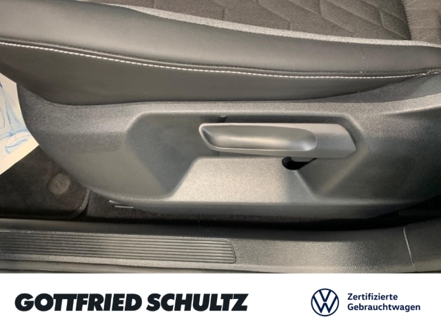 Volkswagen T-Roc T-Roc GOAL TSI SITZHEIZUNG EINPARKHILFE NAVI LED