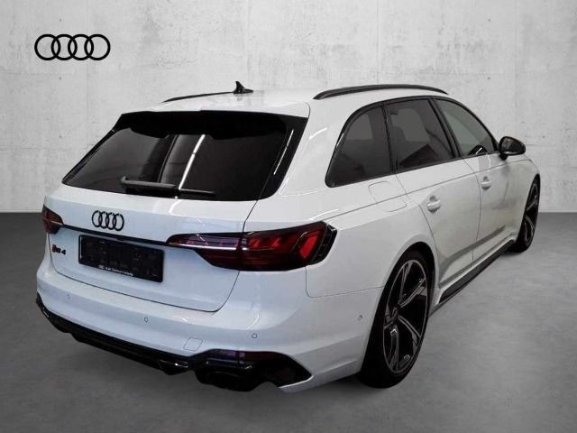 Audi RS4 Avant Quattro