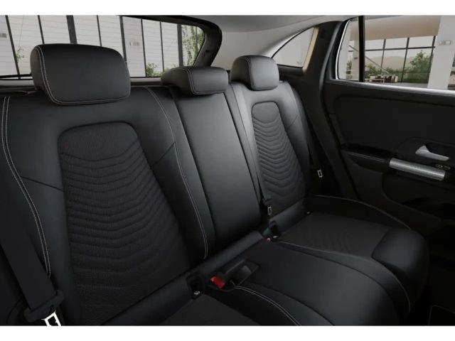 Mercedes-Benz GLA 200 GLA 200 d Progressive