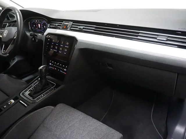 Volkswagen Passat 2.0 TDI Business DSG