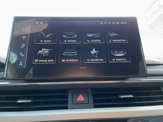 Audi A4 35 TFSI Avant S-Tronic