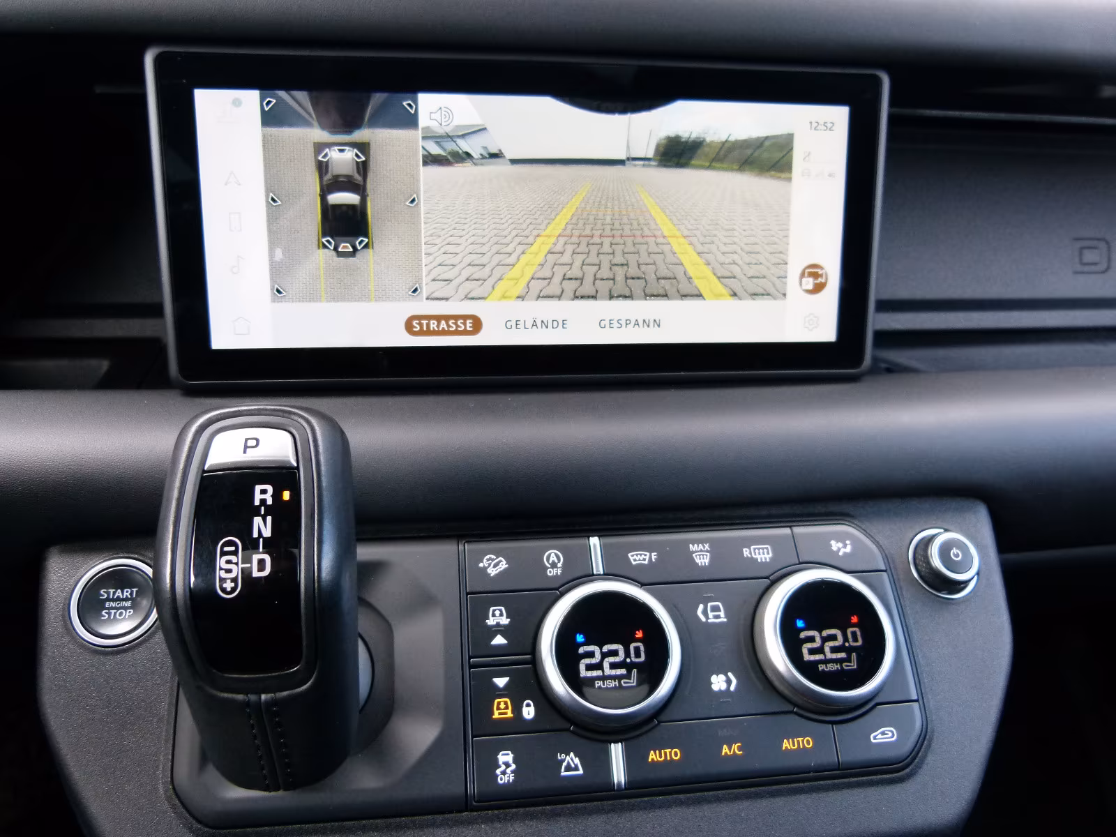 Land Rover Defender 90