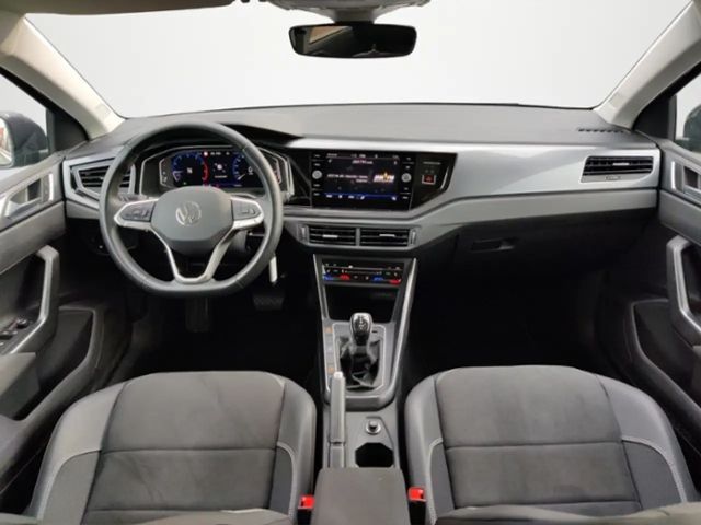 Volkswagen Polo DSG IQ.Drive