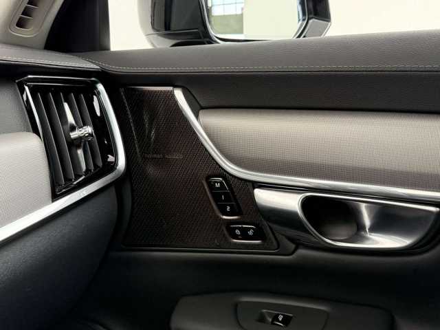 Volvo V90 AWD Dark Plus Recharge T6