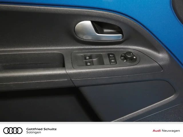 Volkswagen up! Style