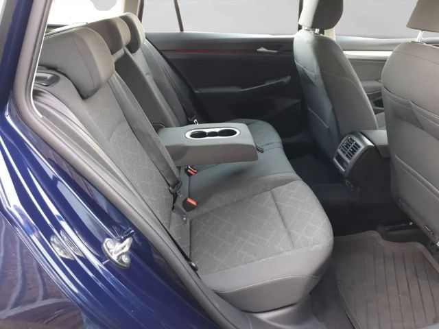 Volkswagen Golf DSG Life Variant