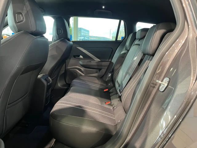 Opel Astra GS-Line Grand Sport