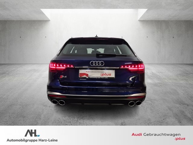 Audi S4 Avant Quattro