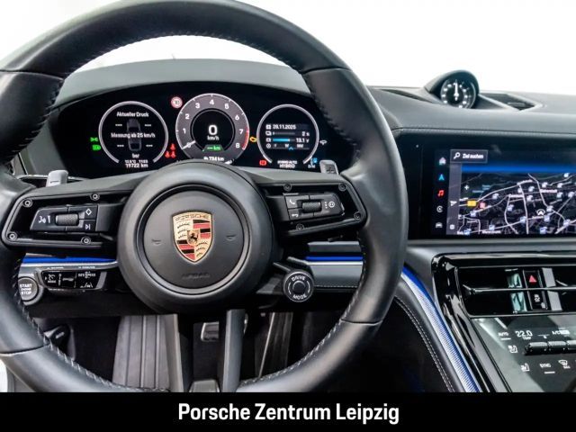 Porsche Panamera 4 E-Hybrid