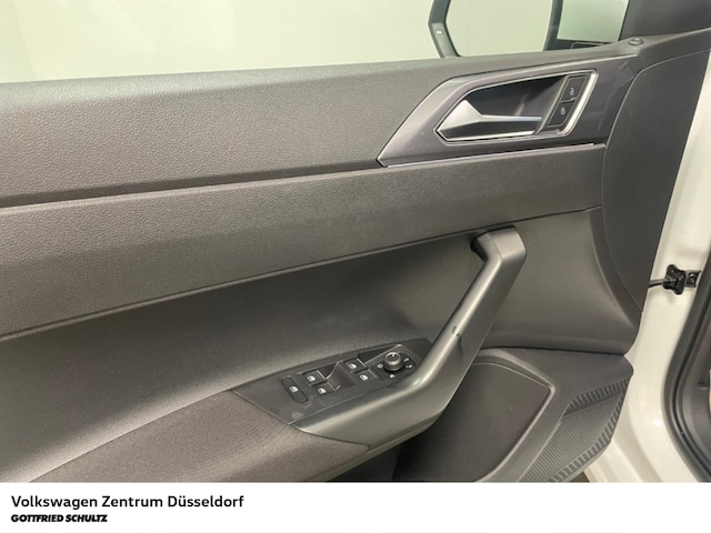 Volkswagen Polo 1.0 TSI DSG Style