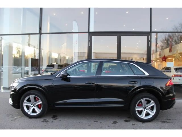 Audi Q8 55 TFSI Hybride Quattro S-Line