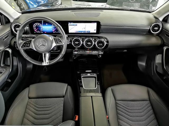 Mercedes-Benz A 180 Progressive