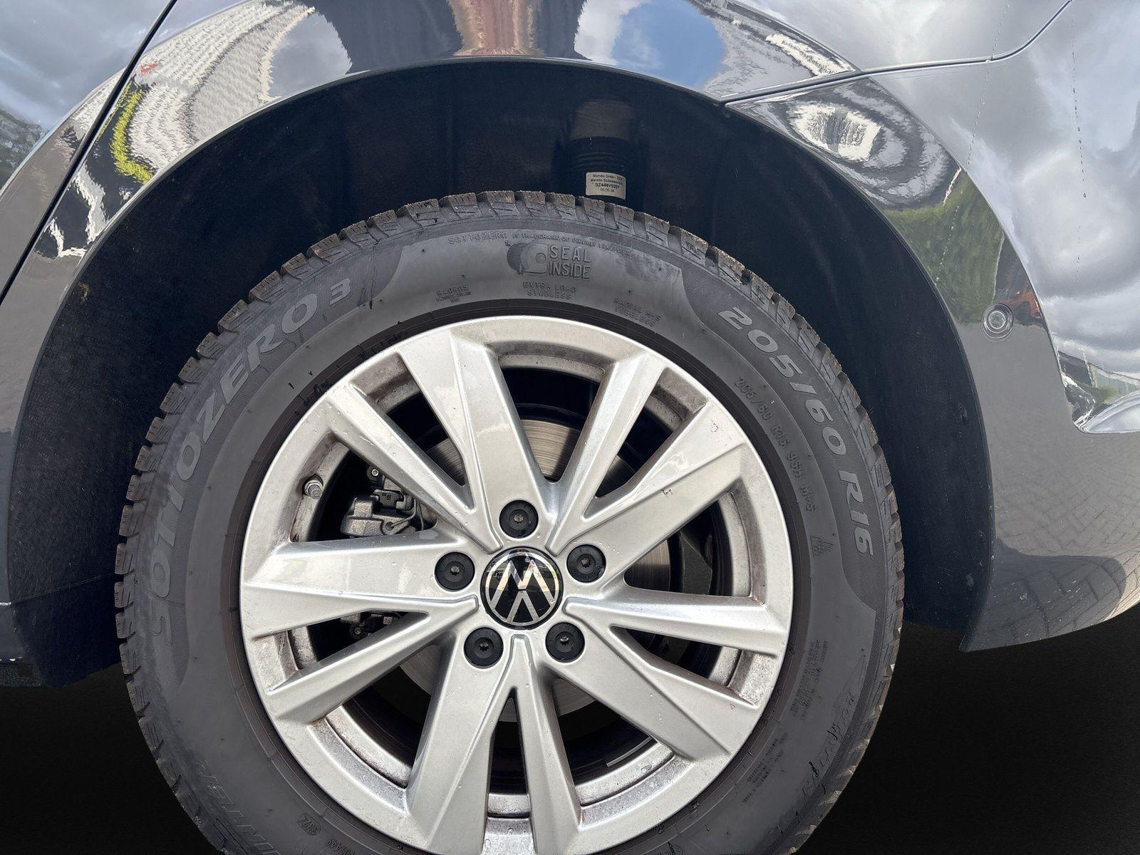 Volkswagen Touran 1.5 TSI Comfortline