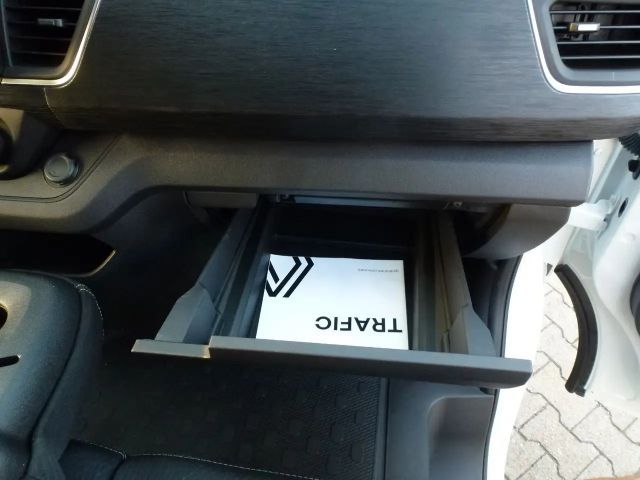 Renault Trafic Comfort L2H1 dCi 150