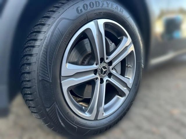 Mercedes-Benz GLC 300 4MATIC GLC 300 d