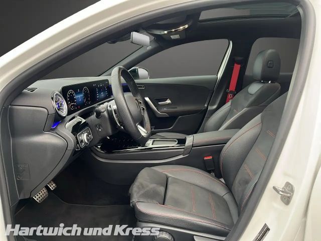 Mercedes-Benz A 35 AMG AMG Line