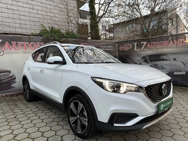 MG ZS EV Luxury