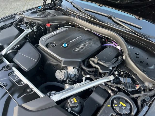 BMW 520 520d Luxury Line Touring xDrive